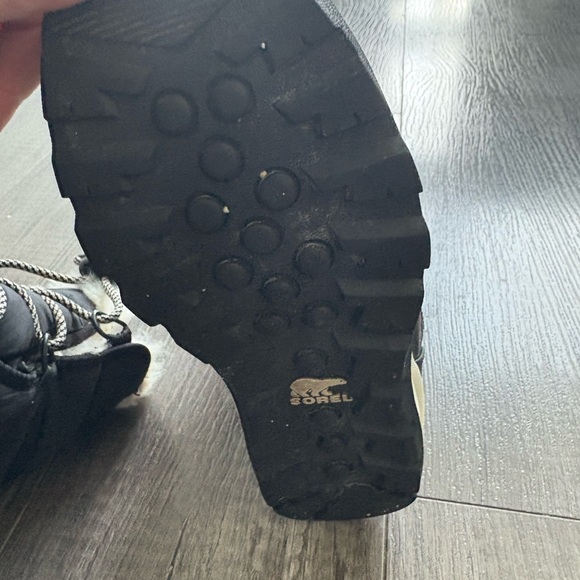 Sorel Kids Black and White Boots - Picture 3 of 3